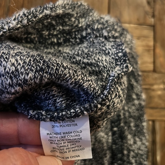 Woolly Threads Nash Quarter Zip Sweatshirt - Picture 6 of 6